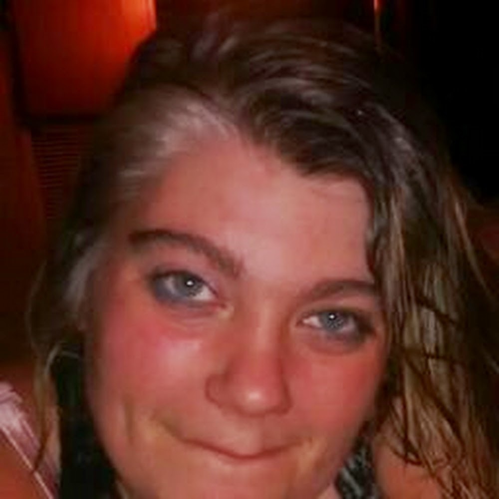 Meet your Posher, Jenn